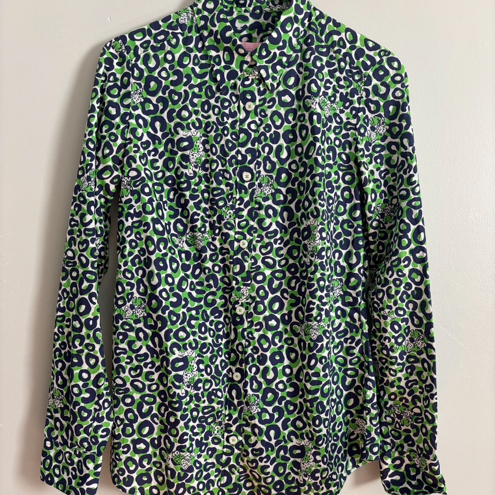 LILLY PULITZER Ladies SZ 4 Button-down Shirt Top Green/Navy/Wht Animal EUC XS S
